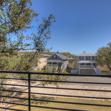 Stunning Lake Home With Pool-Beach-Gym-Boat Access Leander Bagian luar foto